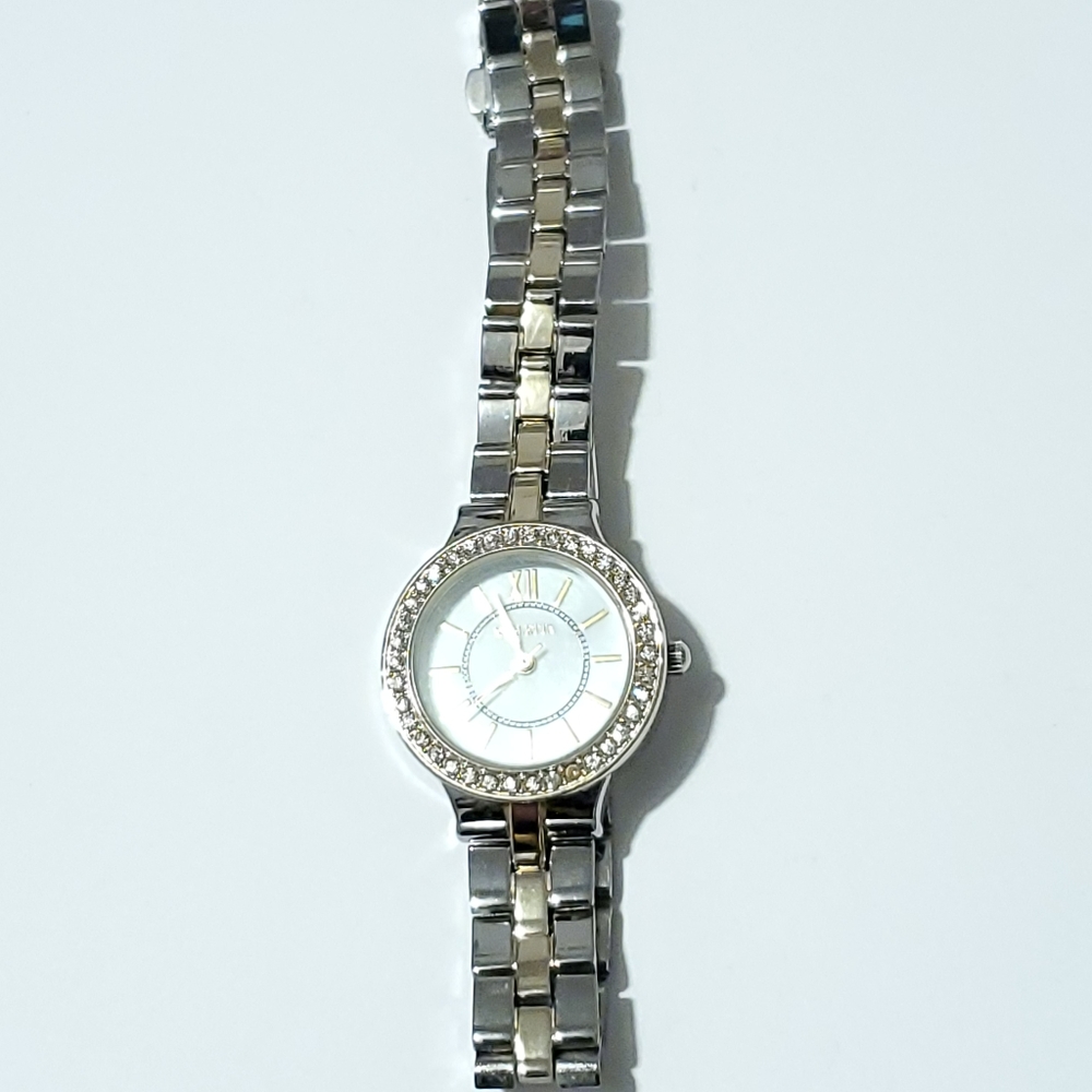 Japan Movement Watch - Picture 2 of 3